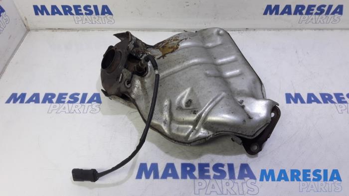 Gebruikte Spruitstuk Uitlaat Renault Megane II (BM/CM) 1.6 16V Prijs € 34,50 Margeregeling aangeboden door Maresia Parts