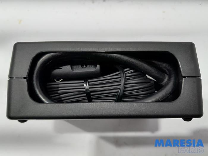 Compressor van een Renault Zoé (AG) 46kW 2013