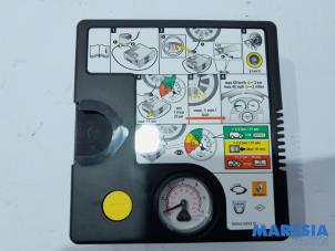 Gebruikte Compressor Renault Zoé (AG) 46kW Prijs € 20,00 Margeregeling aangeboden door Maresia Parts