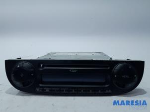 Gebruikte Radio CD Speler Fiat 500 (312) 1.2 69 Prijs € 99,00 Margeregeling aangeboden door Maresia Parts