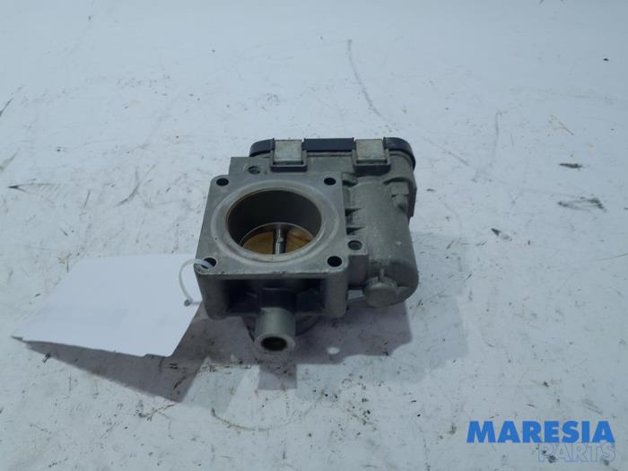 Gebruikte Gasklephuis Fiat Punto Evo (199) 1.4 LPG Prijs € 75,00 Margeregeling aangeboden door Maresia Parts