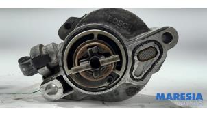Gebruikte Vacuumpomp (Diesel) Peugeot 5008 I (0A/0E) 1.6 HDiF 16V Prijs € 50,00 Margeregeling aangeboden door Maresia Parts