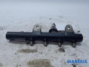 Gebruikte Galerij (Injectie) Renault Megane IV Estate (RFBK) 1.5 Energy dCi 110 Prijs € 50,00 Margeregeling aangeboden door Maresia Parts