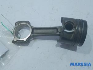 Gebruikte Zuiger Renault Megane IV Estate (RFBK) 1.5 Energy dCi 110 Prijs € 75,00 Margeregeling aangeboden door Maresia Parts