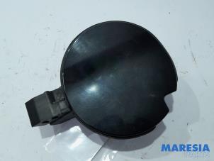 Gebruikte Tank Klep Fiat Doblo Cargo (263) 1.3 D Multijet Prijs € 30,25 Inclusief btw aangeboden door Maresia Parts