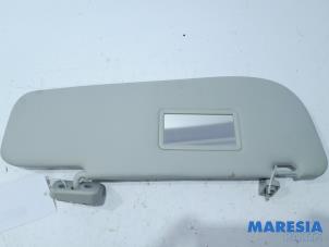 Gebruikte Zonneklep Fiat Doblo Cargo (263) 1.4 T-Jet 16V Prijs € 30,25 Inclusief btw aangeboden door Maresia Parts