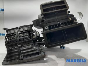 Gebruikte Chaufagebak Fiat Doblo Cargo (263) 1.4 T-Jet 16V Prijs € 190,58 Inclusief btw aangeboden door Maresia Parts