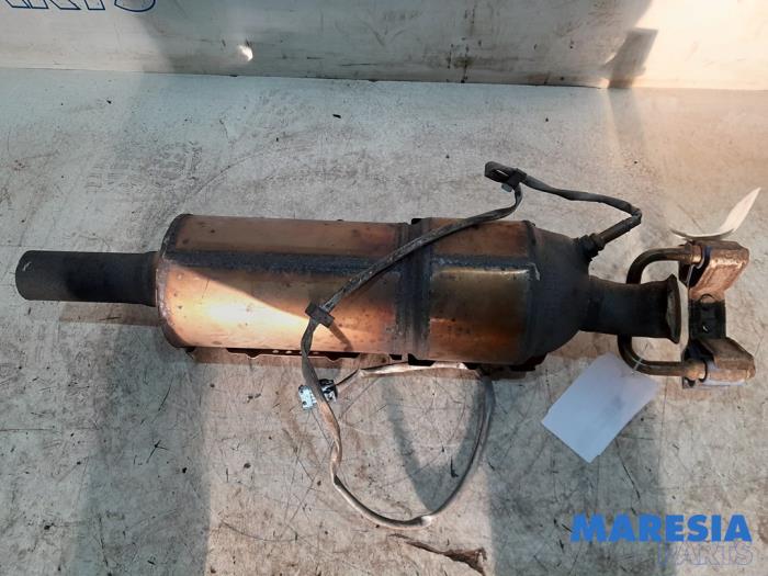 Gebruikte Katalysator Citroen C4 Grand Picasso (UA) 2.0 16V Autom. Prijs € 236,25 Margeregeling aangeboden door Maresia Parts