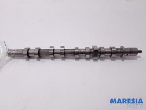 Gebruikte Nokkenas Renault Scénic II (JM) 1.6 16V Prijs € 75,00 Margeregeling aangeboden door Maresia Parts