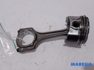 Gebruikte Zuiger Lancia Delta (844) 1.4 MultiAir 16V Prijs € 50,00 Margeregeling aangeboden door Maresia Parts