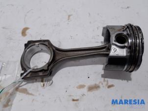 Gebruikte Zuiger Lancia Delta (844) 1.4 MultiAir 16V Prijs € 50,00 Margeregeling aangeboden door Maresia Parts