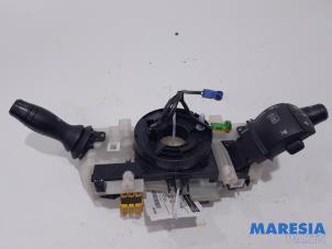 Gebruikte Licht + Raw Schakelaar Renault Grand Scénic III (JZ) 1.4 16V TCe 130 Prijs € 60,00 Margeregeling aangeboden door Maresia Parts