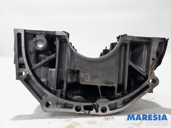 Carterpan van een Renault Captur (2R) 1.3 TCE 150 16V 2019