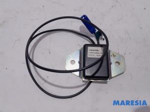 Gebruikte GPS Antenne Citroen Jumper (U9) 2.2 HDi 130 Prijs € 24,20 Inclusief btw aangeboden door Maresia Parts