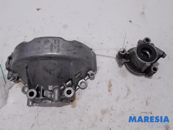 Gebruikte Differentieel Deksel Peugeot 3008 I (0U/HU) 1.6 VTI 16V Prijs € 60,00 Margeregeling aangeboden door Maresia Parts