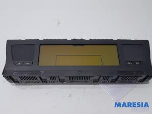 Gebruikte Cockpit Citroen C4 Grand Picasso (UA) 2.0 16V Autom. Prijs € 105,00 Margeregeling aangeboden door Maresia Parts