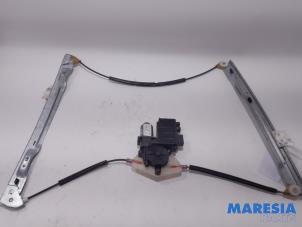 Gebruikte Ruitmechaniek 4Deurs rechts-voor Citroen C4 Grand Picasso (UA) 2.0 16V Autom. Prijs € 35,00 Margeregeling aangeboden door Maresia Parts