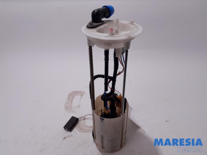 Gebruikte Tank element Pomp Citroen Jumper (U9) 2.2 HDi 130 Prijs € 90,75 Inclusief btw aangeboden door Maresia Parts