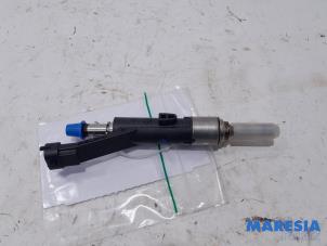 Gebruikte Injector (benzine injectie) Citroen C3 (SX/SW) 1.2 12V e-THP PureTech 110 Prijs € 40,00 Margeregeling aangeboden door Maresia Parts