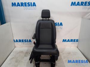 Gebruikte Voorstoel links Peugeot Expert (VA/VB/VE/VF/VY) 2.0 Blue HDi 120 16V Prijs € 444,68 Inclusief btw aangeboden door Maresia Parts