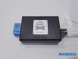 Gebruikte Alarm module Citroen C5 III Tourer (RW) 2.7 HDiF V6 24V Autom. Prijs € 50,00 Margeregeling aangeboden door Maresia Parts