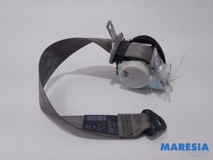 Gebruikte Veiligheidsgordel links-achter Citroen C5 III Tourer (RW) 2.7 HDiF V6 24V Autom. Prijs € 50,00 Margeregeling aangeboden door Maresia Parts