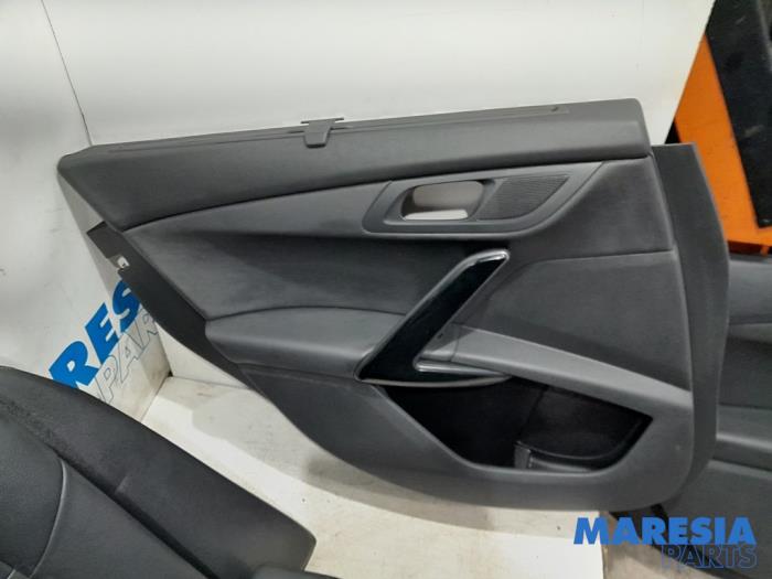 Bekleding Set (compleet) van een Peugeot 508 SW (8E/8U) 2.0 BlueHDi 180 16V 2016