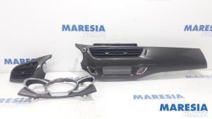 Gebruikte Dashboard sierlijst Citroen DS3 (SA) 1.6 16V VTS THP 155 Prijs € 60,00 Margeregeling aangeboden door Maresia Parts