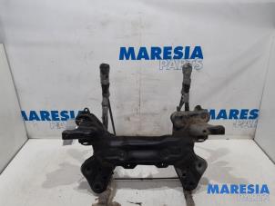 Gebruikte Subframe Peugeot 208 I (CA/CC/CK/CL) 1.4 16V Prijs € 69,00 Margeregeling aangeboden door Maresia Parts