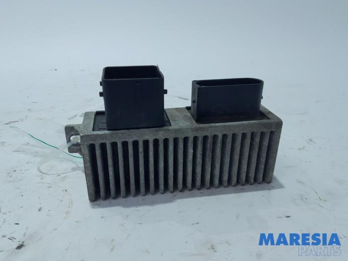Gebruikte Koeling Module Renault Scénic III (JZ) 1.5 dCi 110 Prijs € 25,00 Margeregeling aangeboden door Maresia Parts