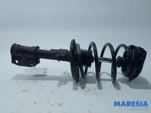 Gebruikte Mac Phersonpoot rechts-voor Renault Scénic III (JZ) 1.5 dCi 110 Prijs € 35,00 Margeregeling aangeboden door Maresia Parts