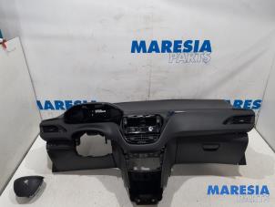 Gebruikte Airbag set + dashboard Peugeot 208 I (CA/CC/CK/CL) 1.4 16V Prijs € 625,00 Margeregeling aangeboden door Maresia Parts