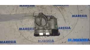 Gebruikte Gasklephuis Fiat Doblo Cargo (263) 1.4 T-Jet 16V Prijs € 60,50 Inclusief btw aangeboden door Maresia Parts