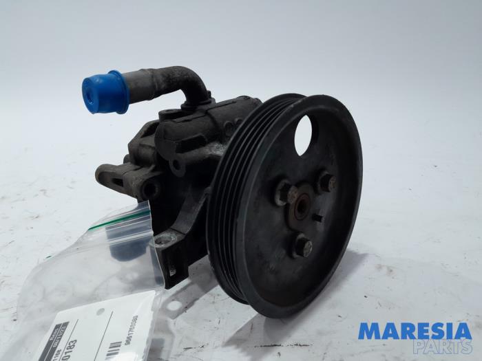 Pomp Servo Fiat Ducato (250), 2006 2.2 D 100 Multijet Euro 4, Bestel, Diesel, 2.198cc, 74kW (101pk), FWD, P22DTE; 4HV, 2006-07 / 2011-05, 250AA; 250BA; 250CA; 250DA; 250EA (Gebruikt)