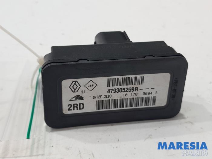 Gebruikte Computer esp Renault Megane III Coupe (DZ) 1.2 16V TCE 115 Prijs € 19,50 Margeregeling aangeboden door Maresia Parts