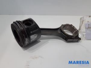 Gebruikte Zuiger Citroen Jumper (U9) 2.2 HDi 120 Prijs € 78,65 Inclusief btw aangeboden door Maresia Parts