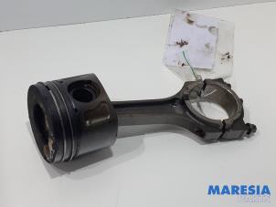 Gebruikte Zuiger Citroen Jumper (U9) 2.2 HDi 120 Prijs € 78,65 Inclusief btw aangeboden door Maresia Parts