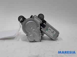 Gebruikte Ruitenwissermotor achter Fiat 500 (312) 1.2 69 Prijs € 25,00 Margeregeling aangeboden door Maresia Parts