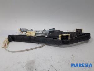 Gebruikte Airbag hemel rechts Fiat 500 (312) 1.2 Prijs € 85,00 Margeregeling aangeboden door Maresia Parts