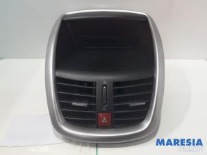 Gebruikte Display Interieur Peugeot 207 SW (WE/WU) 1.6 16V Prijs € 50,00 Margeregeling aangeboden door Maresia Parts