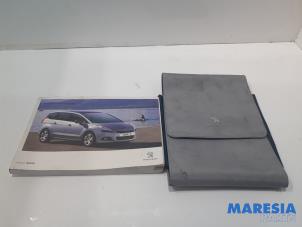 Gebruikte Instructie Boekje Peugeot 5008 I (0A/0E) 1.6 THP 16V Prijs € 25,00 Margeregeling aangeboden door Maresia Parts