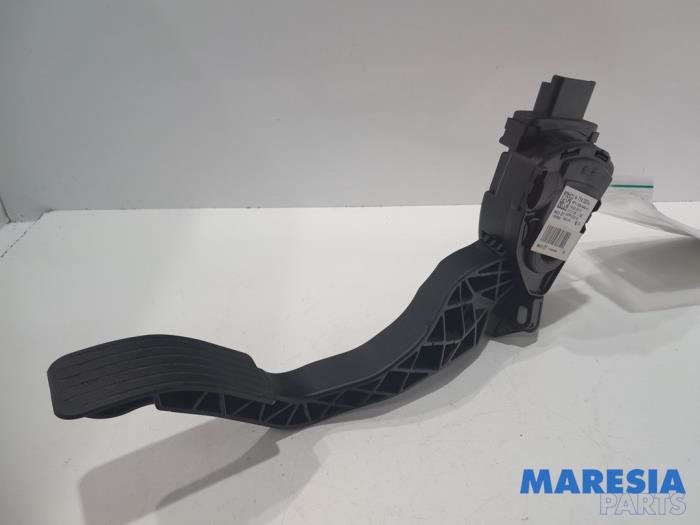 Gebruikte Gaspedaalpositie Sensor Citroen C4 Cactus (0B/0P) 1.6 Blue Hdi 100 Prijs € 20,00 Margeregeling aangeboden door Maresia Parts