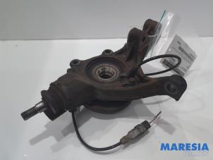 Gebruikte Asschenkel rechts-voor Peugeot 308 (4A/C) 1.6 VTI 16V Prijs € 30,00 Margeregeling aangeboden door Maresia Parts