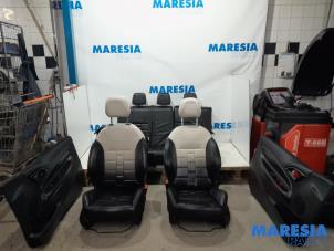 Gebruikte Bekleding Set (compleet) Citroen DS3 Cabrio (SB) 1.2 12V PureTech 82 Prijs € 750,00 Margeregeling aangeboden door Maresia Parts