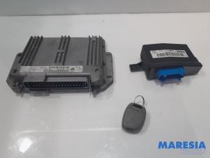 Gebruikte Computer Motormanagement Renault Twingo (C06) 1.2 Prijs € 99,00 Margeregeling aangeboden door Maresia Parts