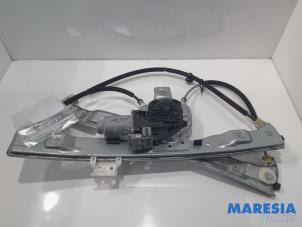 Gebruikte Raammechaniek 2Deurs links-voor Citroen DS3 Cabrio (SB) 1.2 12V PureTech 82 Prijs € 40,00 Margeregeling aangeboden door Maresia Parts