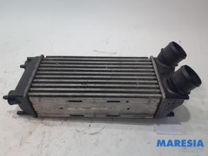 Gebruikte Intercooler Peugeot 308 (4A/C) 1.6 16V THP 150 Prijs € 35,00 Margeregeling aangeboden door Maresia Parts