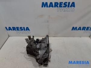 Gebruikte Automaatbak Peugeot 508 (8D) 2.0 Hybrid4 16V Prijs € 250,00 Margeregeling aangeboden door Maresia Parts