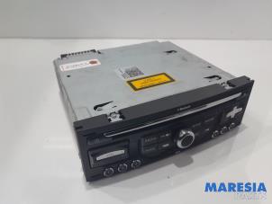 Gebruikte Radio CD Speler Citroen C5 III Berline (RD) 1.6 16V THP 155 Prijs € 175,00 Margeregeling aangeboden door Maresia Parts