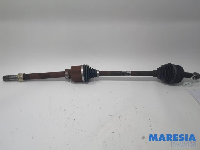 Gebruikte Steekas rechts-voor Renault Master III (MA/MB/MC/MD/MH/MF/MG/MH) 2.3 dCi 150 16V Prijs € 211,75 Inclusief btw aangeboden door Maresia Parts